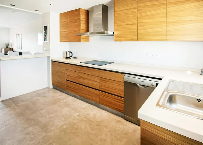 Beautiful In شقة تورّيفيِخا