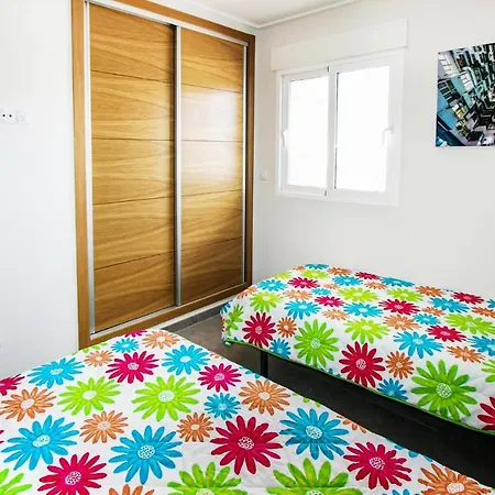 アパート Cozy In With Sauna